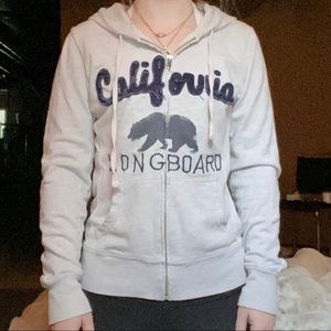 grey zip up hoodie